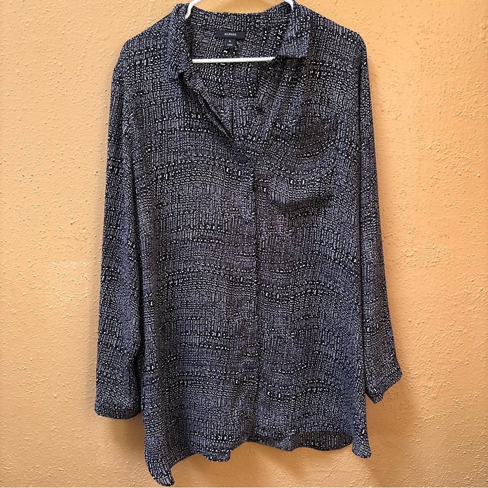 Alfani Womens XL Black White Abstract Print Roll Tab Sleeve Button Down Blouse